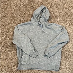 Nike Heather Gray Pullover Hoodie (L but fits like a M)